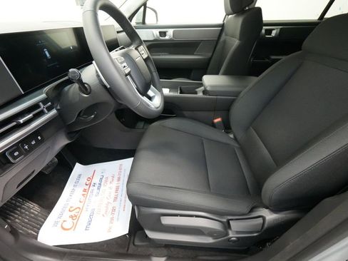 New 2026 Hyundai Santa Fe SE image 16