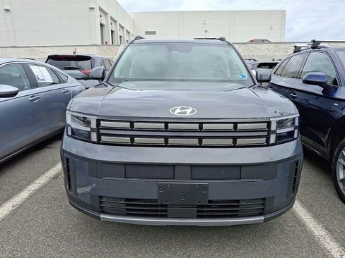 Used 2026 Hyundai Santa Fe SEL AWD/4WD image 2
