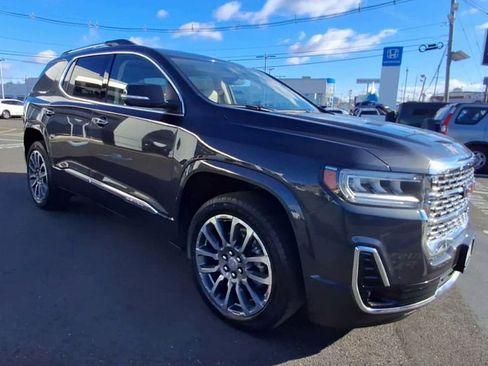 Used 2022 GMC Acadia Denali w/ Denali Ultimate Package image 8