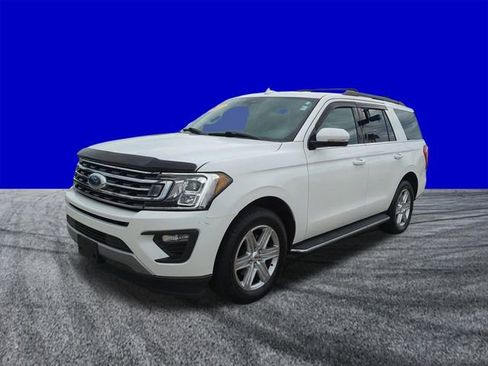 Used 2020 Ford Expedition XLT w/ Equipment Group 202A RWD image 8