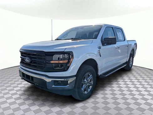 Used 2025 Ford F150 XLT w/ Equipment Group 301A Standard image 7