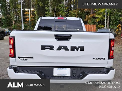 New 2026 RAM 1500 Big Horn AWD/4WD image 10