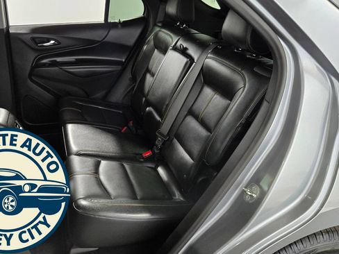 Used 2024 Chevrolet Equinox Premier AWD/4WD image 28