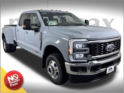 New 2026 Ford F350 Lariat w/ Lariat Ultimate Package