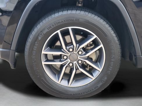 Used 2019 Jeep Grand Cherokee Limited RWD image 33