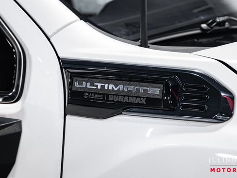 Used 2025 GMC Sierra 3500 Denali Ultimate image 13