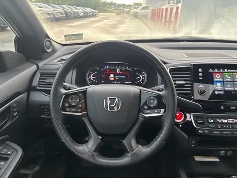 Used 2023 Honda Passport Elite image 28