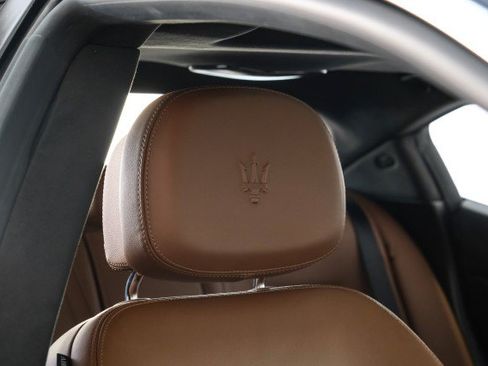 Used 2014 Maserati Ghibli S Q4 AWD/4WD image 35