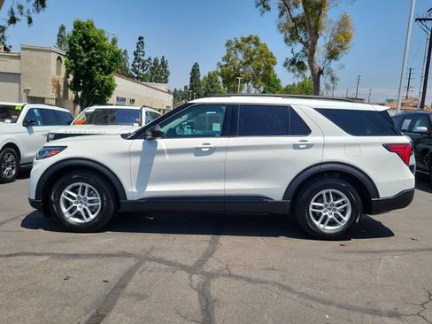 Used 2026 Ford Explorer Active w/ Active Comfort Package RWD image 28