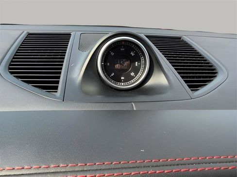 Used 2016 Porsche Macan S image 46