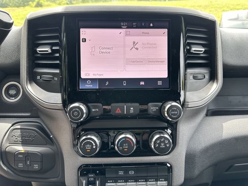 New 2026 RAM 5500 Tradesman AWD/4WD image 7