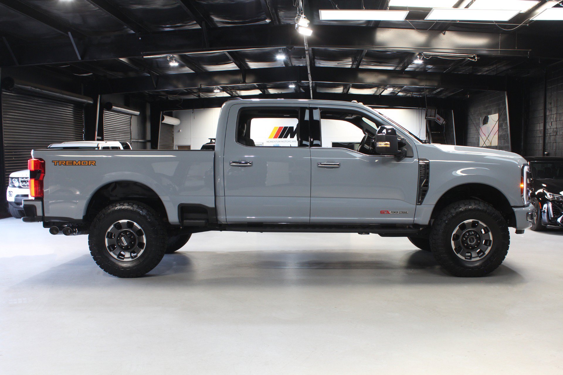 Used 2024 Ford F250 Platinum w/ Tremor Off-Road Package AWD/4WD image 91
