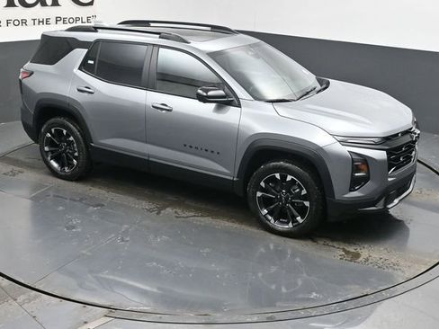 New 2026 Chevrolet Equinox RS image 16