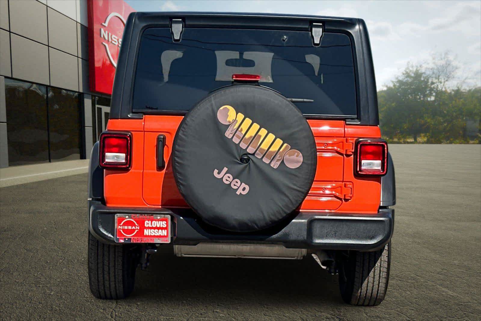 Used 2023 Jeep Wrangler Sport AWD/4WD image 8