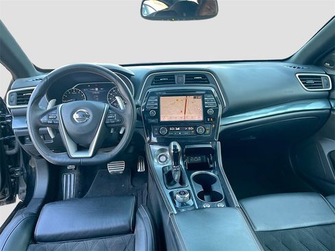 Used 2019 Nissan Maxima SR w/ Premium Package image 24