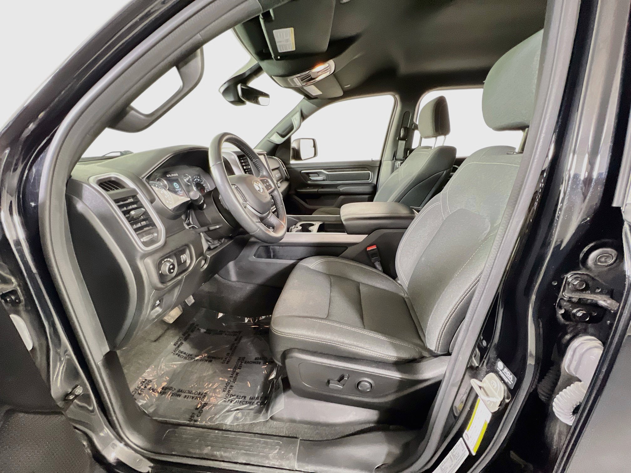 Used 2023 RAM 1500 Big Horn AWD/4WD image 20