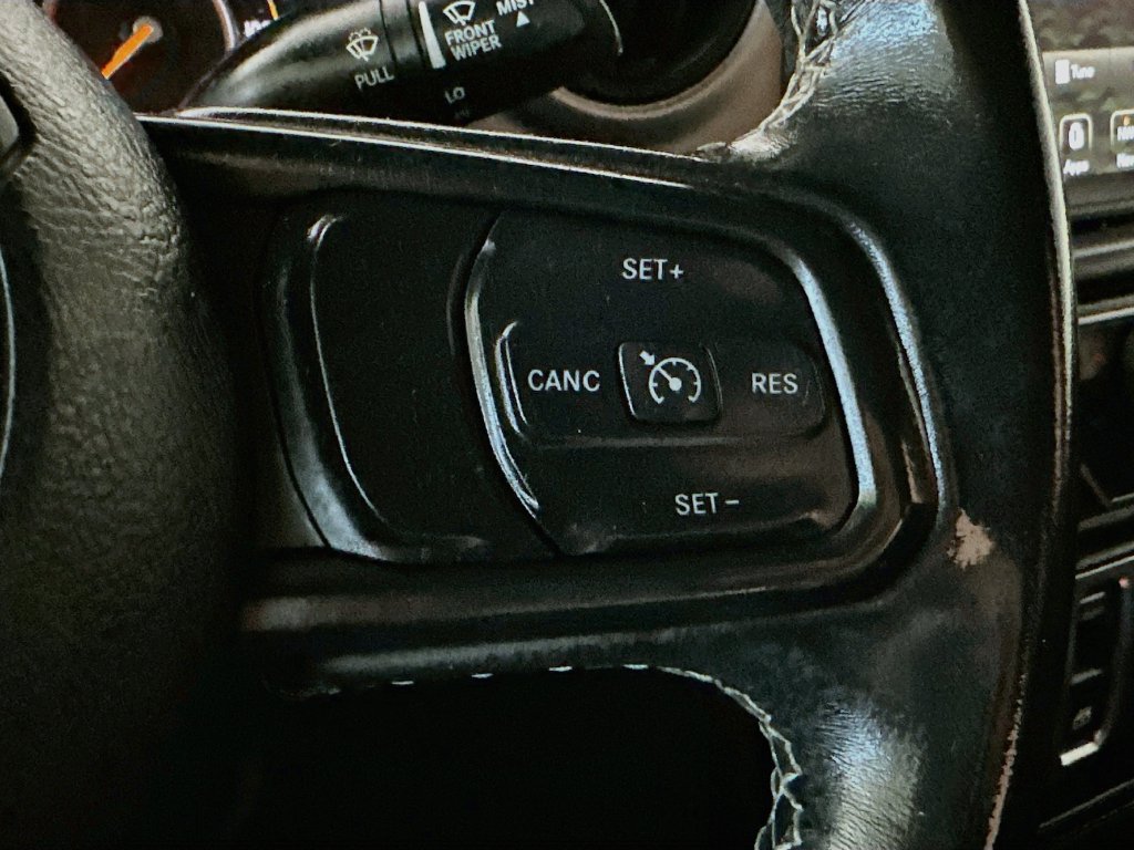 Used 2021 Jeep Wrangler Sport AWD/4WD image 26