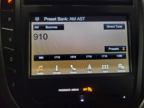 Used 2017 Lincoln MKC Reserve AWD/4WD image 25