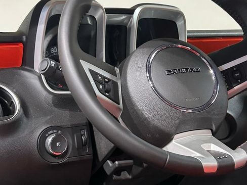 Used 2010 Chevrolet Camaro SS w/ Interior Accent Trim Package RWD image 34