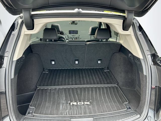 Used 2020 Acura RDX w/ Technology Package FWD image 23