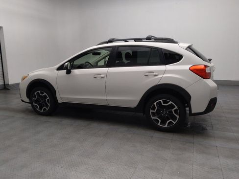 Used 2017 Subaru Crosstrek 2.0i Limited image 3