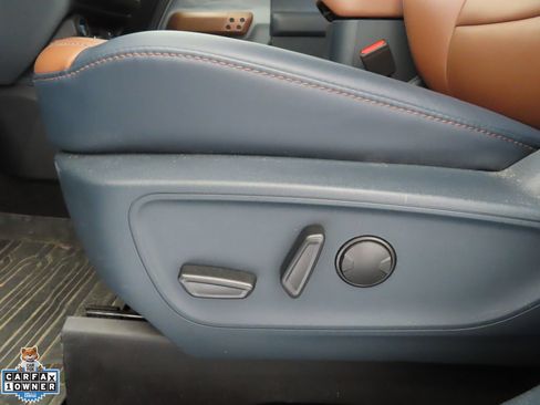 Used 2023 Ford Maverick Lariat w/ Equipment Group 500A Standard AWD/4WD image 12