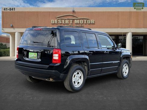 Used 2017 Jeep Patriot Sport w/ Power Value Group image 8