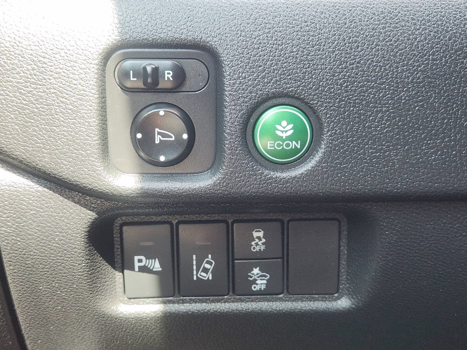 Used 2017 Honda Pilot Elite image 25