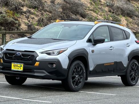 Used 2026 Subaru Crosstrek 2.5i Wilderness w/ Wilderness Package image 8