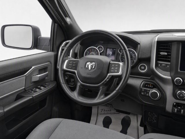 Used 2022 RAM 2500 Big Horn AWD/4WD image 23