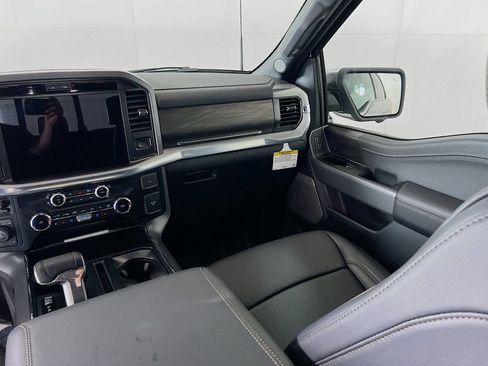 New 2025 Ford F150 Lariat w/ Equipment Group 501A Mid image 27