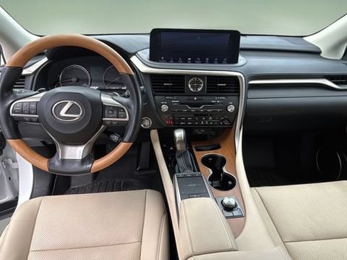 Used 2021 Lexus RX 350 FWD w/ Premium Package image 16