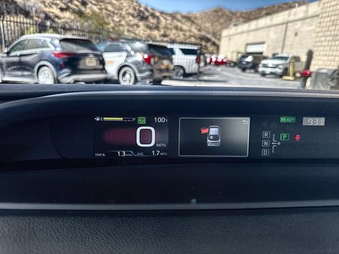 Used 2018 Toyota Prius One FWD image 12