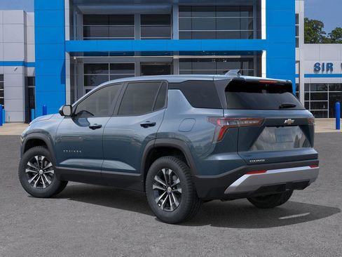 New 2026 Chevrolet Equinox LT image 3