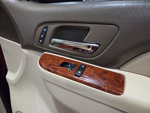 Used 2013 Chevrolet Silverado 2500 LTZ w/ LTZ Plus Package image 40