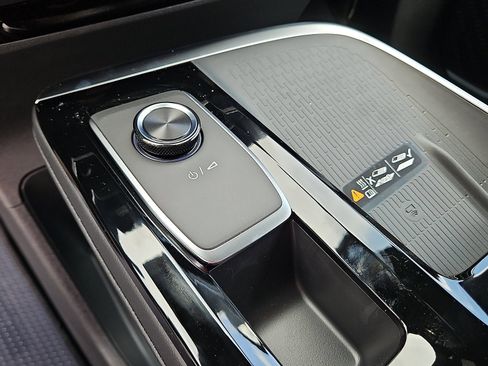 New 2026 Buick Enclave Preferred w/ Power Package image 19