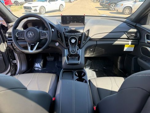 New 2026 Acura RDX SH-AWD image 25