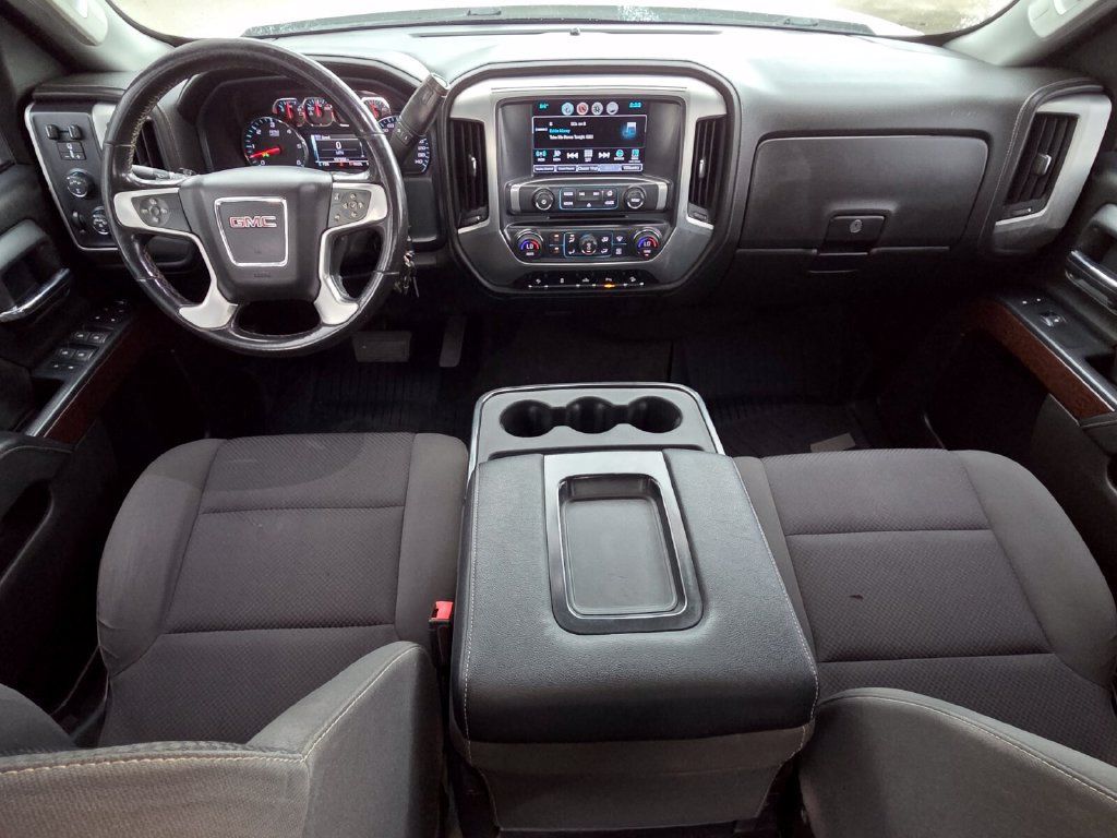 Used 2018 GMC Sierra 2500 SLE w/ HD SLE Preferred Plus Package AWD/4WD image 24