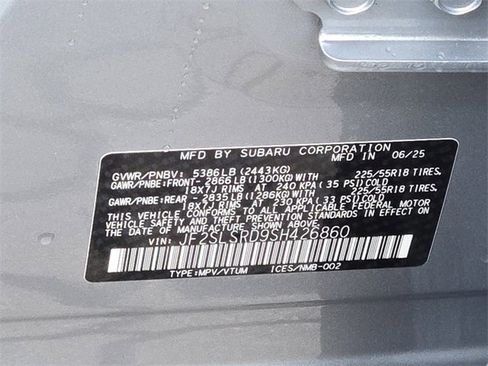 Certified 2025 Subaru Forester Limited image 18