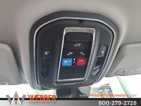 Used 2023 Jeep Grand Cherokee L Limited w/ Black Appearance Package AWD/4WD image 36