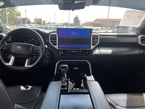 Used 2024 Toyota Sequoia Platinum AWD/4WD image 14