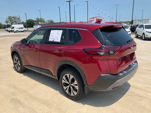 Used 2023 Nissan Rogue SV AWD/4WD image 31