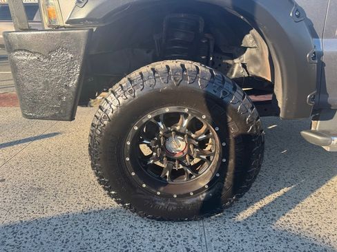 Used 2005 Ford F250 XL image 9