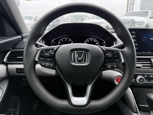 Used 2019 Honda Accord LX image 13