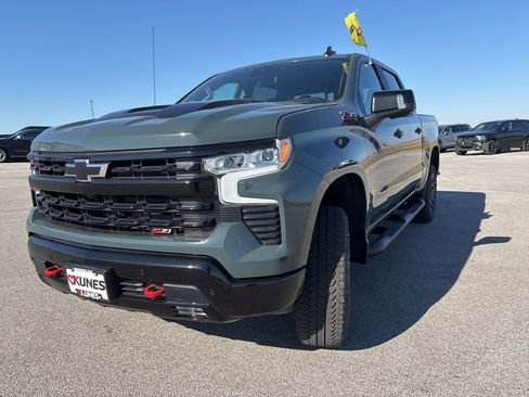 New 2026 Chevrolet Silverado 1500 LT Trail Boss w/ LT Trail Boss Premium Package image 3