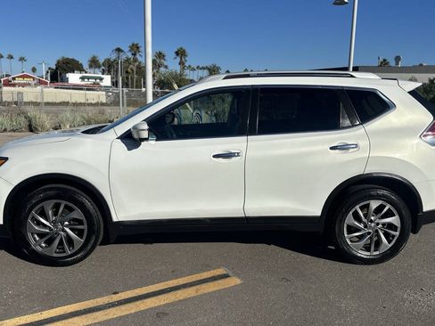 Used 2014 Nissan Rogue SL w/ SL Premium Package AWD/4WD image 7