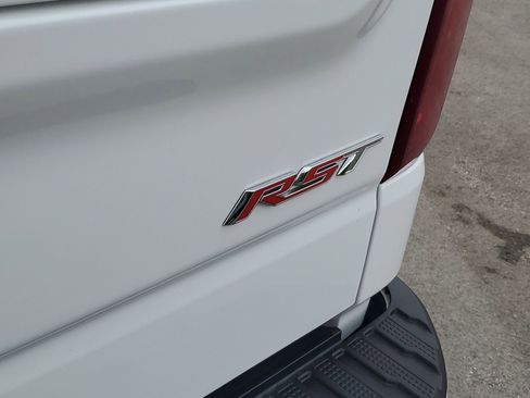 Used 2022 Chevrolet Silverado 1500 RST image 8