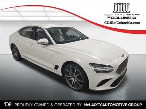 Used 2025 Genesis G70 2.5T image 1