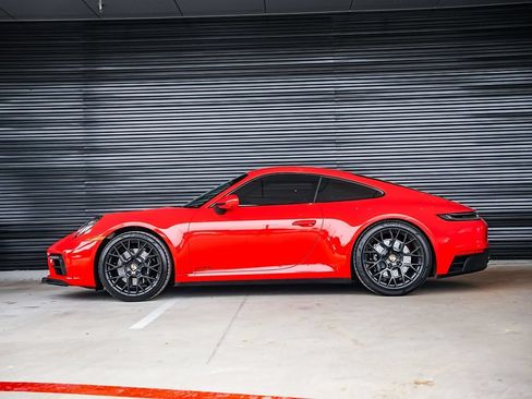 Certified 2023 Porsche 911 Carrera GTS RWD image 2