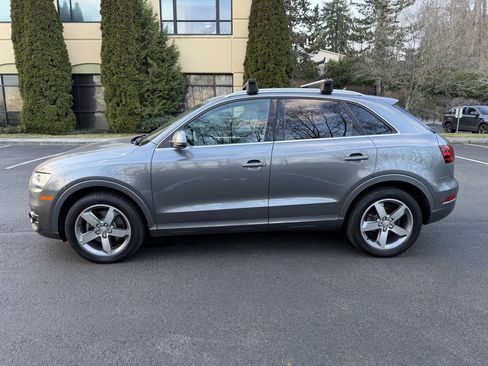 Used 2015 Audi Q3 2.0T Premium Plus w/ Driver Assistance Package image 9